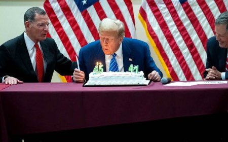 ئەندامێکی کۆنگرێس داوا دەکات رۆژی لەدایکبوونی ترەمپ بکرێتە پشوو