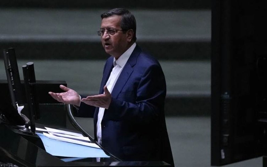 پەرلەمانی ئێران متمانەی لە وەزیری ئابووری و دارایی وەرگرتەوە
