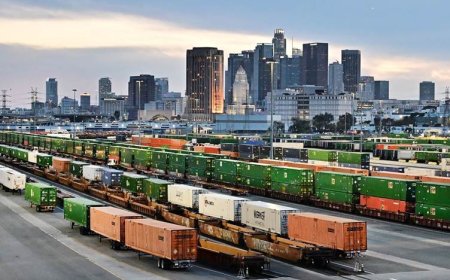 ترەمپ پێناسی گومرگی 25٪ رادەگەیێنێت و ئەمڕۆی ناو ناوە 'رۆژی رزگاری'