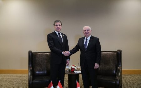 سه‌رۆک نێچیرڤان بارزانی لەگەڵ وەزیری بەرگریی تورکیا کۆبووەوە