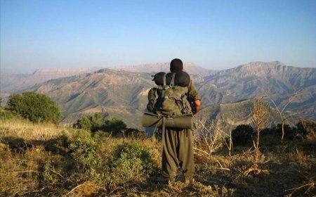 گوتەبێژی ئاکپارتی: پێشبینی دەکەین لە ماوەی چەند رۆژێکدا پەکەکە خۆی هەڵبوەشێنێتەوە