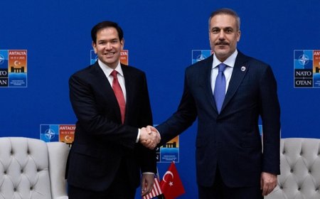 هاکان فیدان بۆ مارکۆ روبیۆ: پێویستە کۆتایی بە شەڕ و پێکدادانەکانی سووریا بهێندرێت