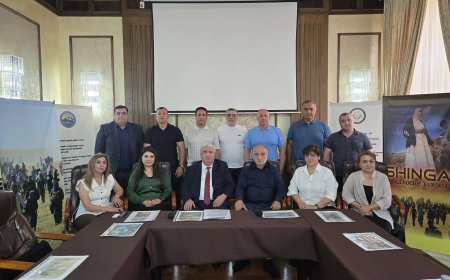 Kurdên Qazaxîstanê Komkujiya Şingalê bi bîr anîn