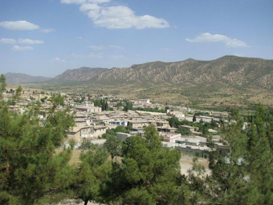 Dihok jî bi "Kemera Kesk" tê dorpêç kirin