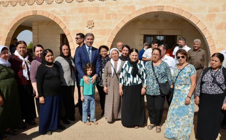 Cîgirê Serok Komar Serdana Êzdiyên Bakûrê Kurdistanê Kir