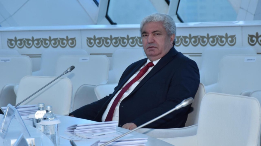 Komeleya Kurdên Kazakistanê Piştgirî Dide Polîtîkayên Zimanî yên Neteweyî