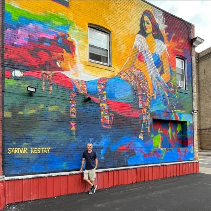 Dîwarên New Yorkê Bi Rengên Kurdewariyê Dixemilîne