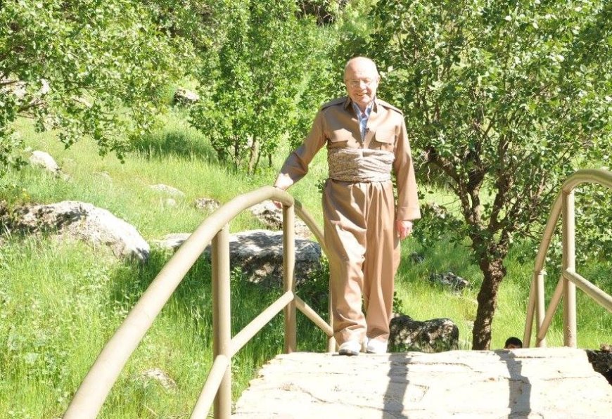 Dezgeha Xêrxwazî ya Barzanî Daxwaza Şîfayê Ji Bo Dr. Îsmaîl Beşikçî Kir