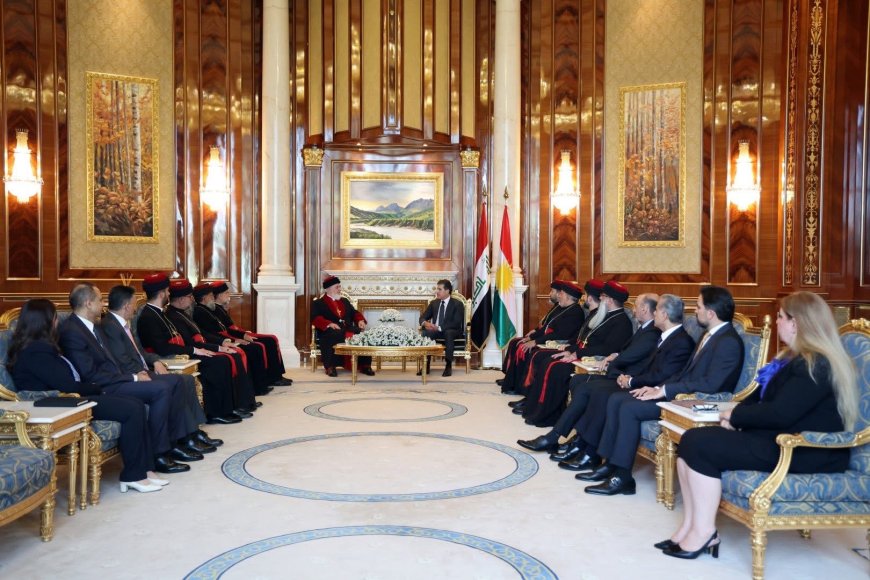 سهرۆك نێچيرڤان بارزانى لهگهڵ پاتريارك و مهترانهكانى كهنيسهى ڕۆژههڵاتيى ئاشوورى كۆبووهوه