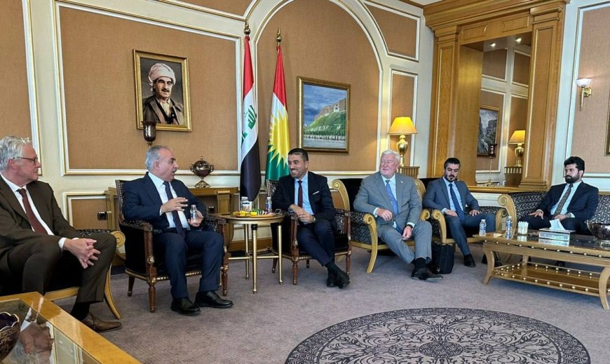 Mûsa Ehmed Pêşwaziya Şandeke Bilind a Navneteweyî Kir