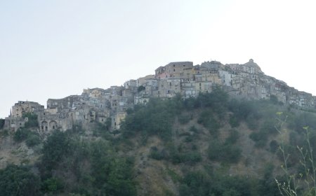 Kurdistaneke Biçûk Li Nav Îtalya