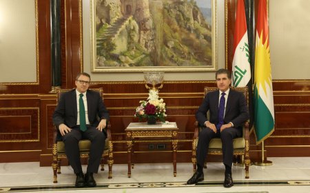 سهرۆك نێچيرڤان بارزانى لهگهڵ باڵيۆزى توركيا كۆبووهوه