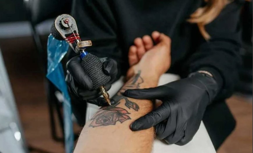 توێژینەوەیەک: تاتوو 29٪ ئەگەری تووشبوون بە شێرپەنجەی پێست زیاد دەکات