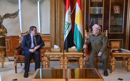 Serok Barzanî bi Fermandarê Hêzên Sûriya Demokratîk re civiya