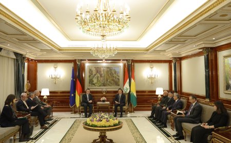 سەرۆك نێچيرڤان بارزانى و وه‌زيرى ده‌وڵه‌تى ئه‌ڵمانيا بۆ كاروبارى ده‌ره‌وه کۆبوونه‌وه‌