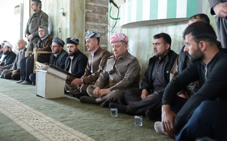 Serok Barzanî beşdarî sersaxiya şehîdên gundê Zergezawê kir