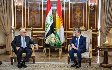 مەسرور بارزانی پێشوازی لە فاڵح فەییاز دەکات