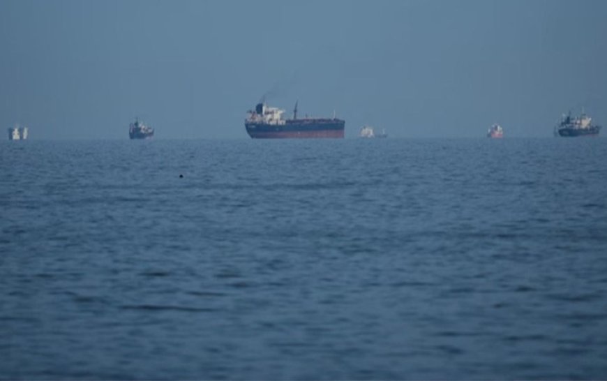 جێگری سەرۆککۆماری ئێران: ئاسایشی تەنگەی هورمز بێ بەرامبەر نییە