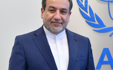 وەزیری دەرەوەی ئێران: ئەمریکا لەبارەی تێچووی شەڕەوە "درۆ دەکات" و 100 ملیار دۆلاری خەرجکردووە