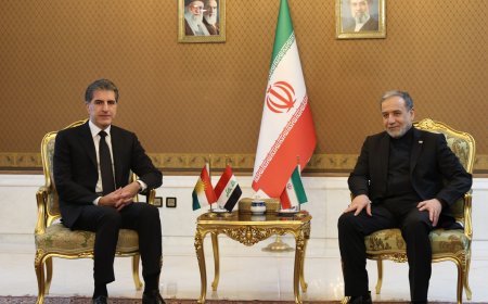 Serokê Herêma Kurdistanê û Wezîrê Derve yê Îranê peywendiyan gotûbêj dikin
